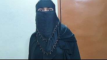 Video Hot Istri Cantik Berhijab Milik Guru India Ngentot Brutal Di Rumahku.