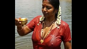 Desi Bhabhi Pake Ai, Ngajak Crot Sambil Goyang-goyang