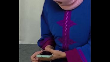 سكس بنات سعوديات شرموطة تتناك مع سواق نيك بيهيج تجليخ عربي قوي