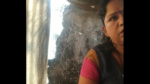 गर्म भारतीय कलमबोली रांड ३५०
