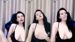 Amora Live Panas Banget Bukain Daleman Sampai Keliatan
