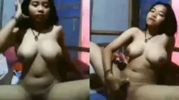 Elsa Ig Bocil Toge Colmek, Crot Di Depan Kamera.