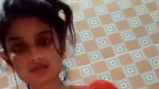 Gadis Universitas Nakal Dan Seksi Bugil Di Depan Pacar