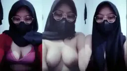 Live Barbar Suara Imut, Hijab Toge Basah Kena Getar