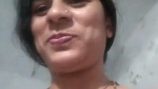 Tonton Video Aunty India Ngeseks Sambil Colmek Sendiri