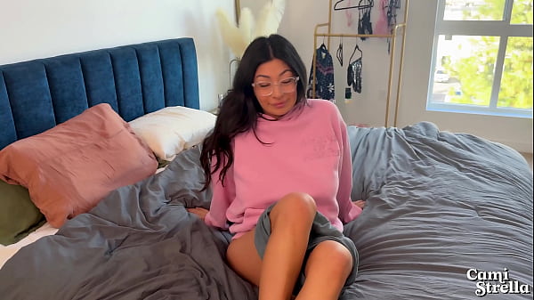 Gila! Celana Dalam Gua?! Teteh Gede Latin Bikin Crot Di Kontol Gue – Cami Strella X Lev Lieben
