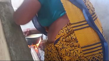 Ibu Rumah Tangga India Bhabhi Lagi Main-main Panas Di Ranjang