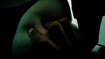 Kakak Tiri Gue Lagi Horny Banget, Minta Bantuan Biar Bisa Puas.