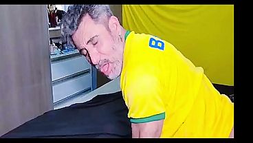 Arab Datang Ke Brasil Dan Membasahi Lubang Muncul Si Bapak Brasil (cuplikan)