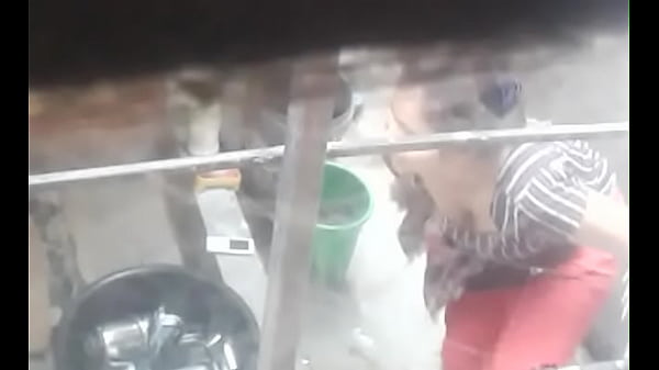 Buka Paha Lo, 20180319 142649 01 4627, Siap-siap Digoyang