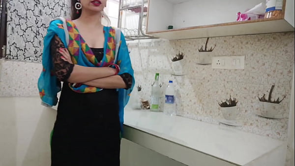 Ghr Ki Party Mein Ex Boyfriend Ne Kitchen Mein Hi Gaand Maari, Hindi Audio Mein Xxx Saarabhabhi6.