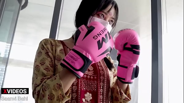 Desi Petarung Ufc Cewek Ngejambak Kayak Pro, Bikin Makin Greget.