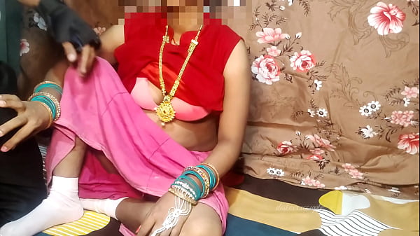 Istri Terbaik Suami Desa, Pakaian Merah Seksi Bikin Makin Panas, Aksi Nyata Bikin Ngaceng!