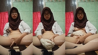 Abg Sma Yuva Lagi Digebukin Pake Seragam, Kontol Dimasukin Ke Memek Yang Masih Perawan Banget