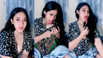 Kak Lovely Yang Manis, Jilat Tetek Manggaku Yang Montok Dan Basah.