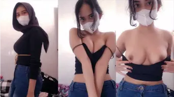 Mbak Hukum Berjilbab Joget Pargoy, Goyangannya Bikin Minta Ampun.