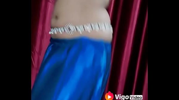 Bikin Tegang, Cewek India Di Vigo Goyangin Pantat Bikin Makin Pengen.