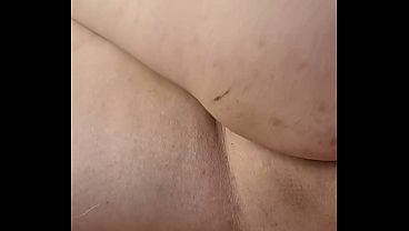 شرموطة مصرية ملبن جامد كسها وردي بتتناك بقوة سكس عربي نار