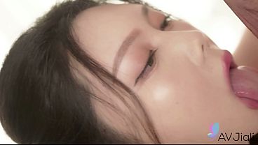 Cewek Cina Seksi Ban Ban Digenjot Habis-habisan Sampe Keenakan.