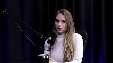 Orang-orang Keluarga Gak Ngerti Gue Lagi Ngapain – Naty Varga (moai Tv)