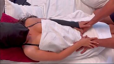 Desi Indian Bhabhi, Celah Ketatnya Digenjot Keras Sama Devar, Video Babi Hot Viral Pake Suara Hindi.
