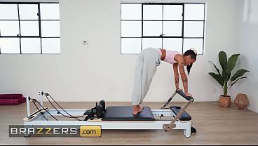Brazzers – Ryan Reid Ngewe Sampai Meringis, Memek Sempitnya Dijejali Kontol Gede Victor Ray Sampai Njerit