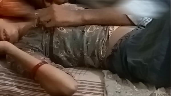 Jija Lagi Saali Ke Gorengan, Desi Mms Panas Menggoda.