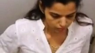 Indian Aunties Changing Room Clips
