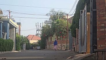 Mampus, Ibu Arab Itu Colmek Di Pinggir Jalan Dekat Rumah, Bikin Lihat