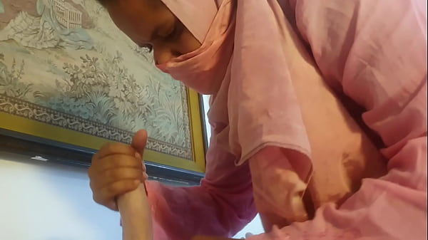 Desi Cewek Lagi Dapet Pijatan Beda Ras, Makin Greget Rasanya.